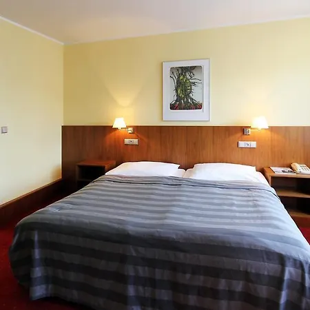 Jana Congress & Wellness