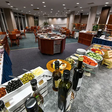 Hotell Jana Congress & Wellness 4*