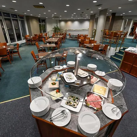 Hotell Jana Congress & Wellness 4*