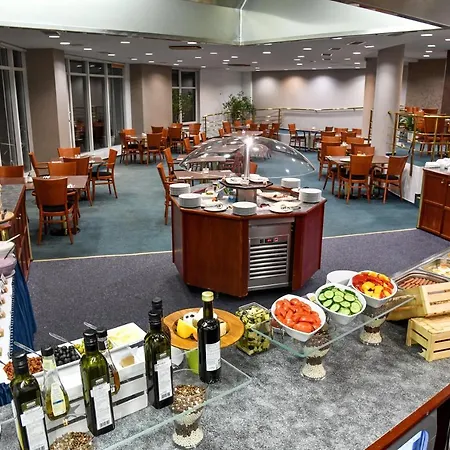 Jana Congress & Wellness 4*