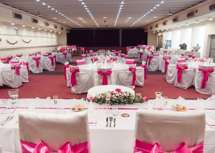 Jana Congress & Wellness Hotel 4*